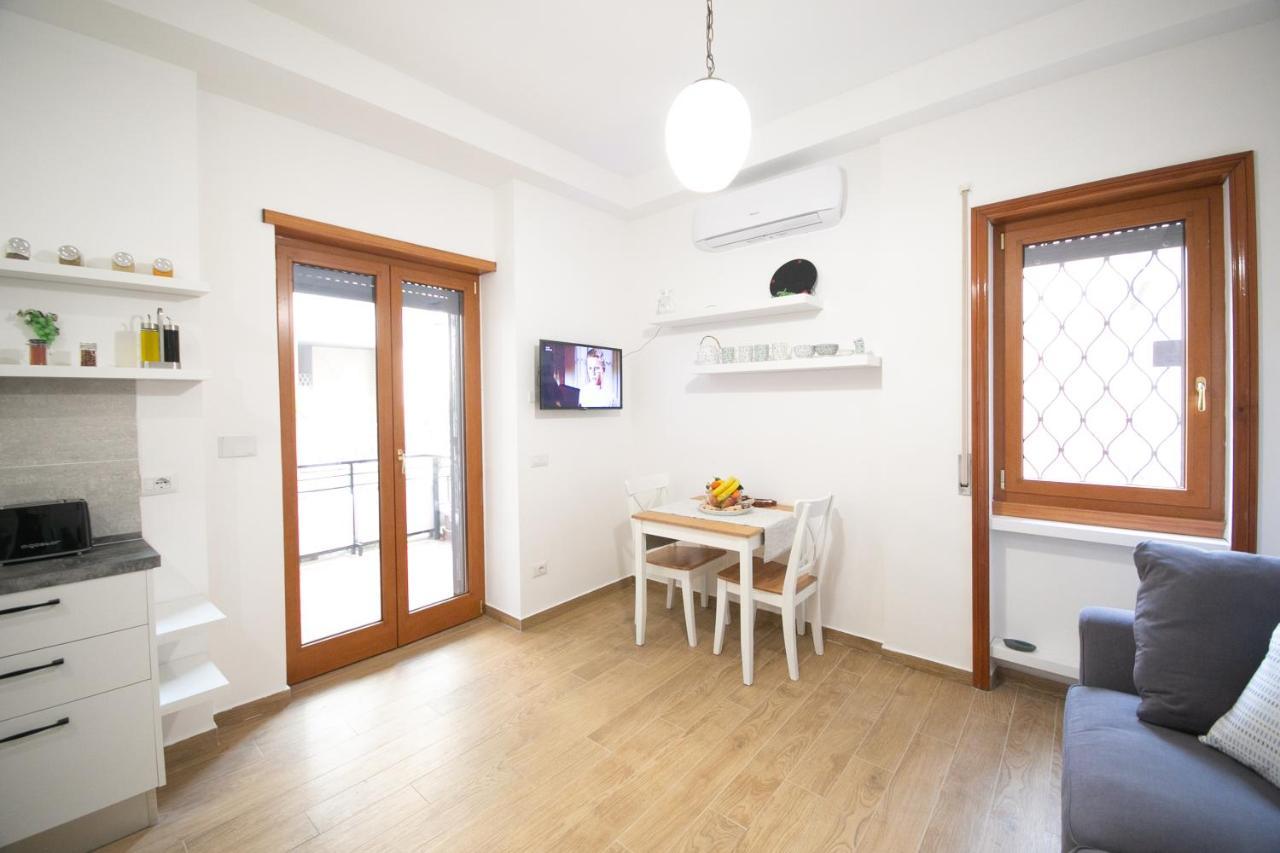 The Voice Of The Moon Apartment โรม ภายนอก รูปภาพ